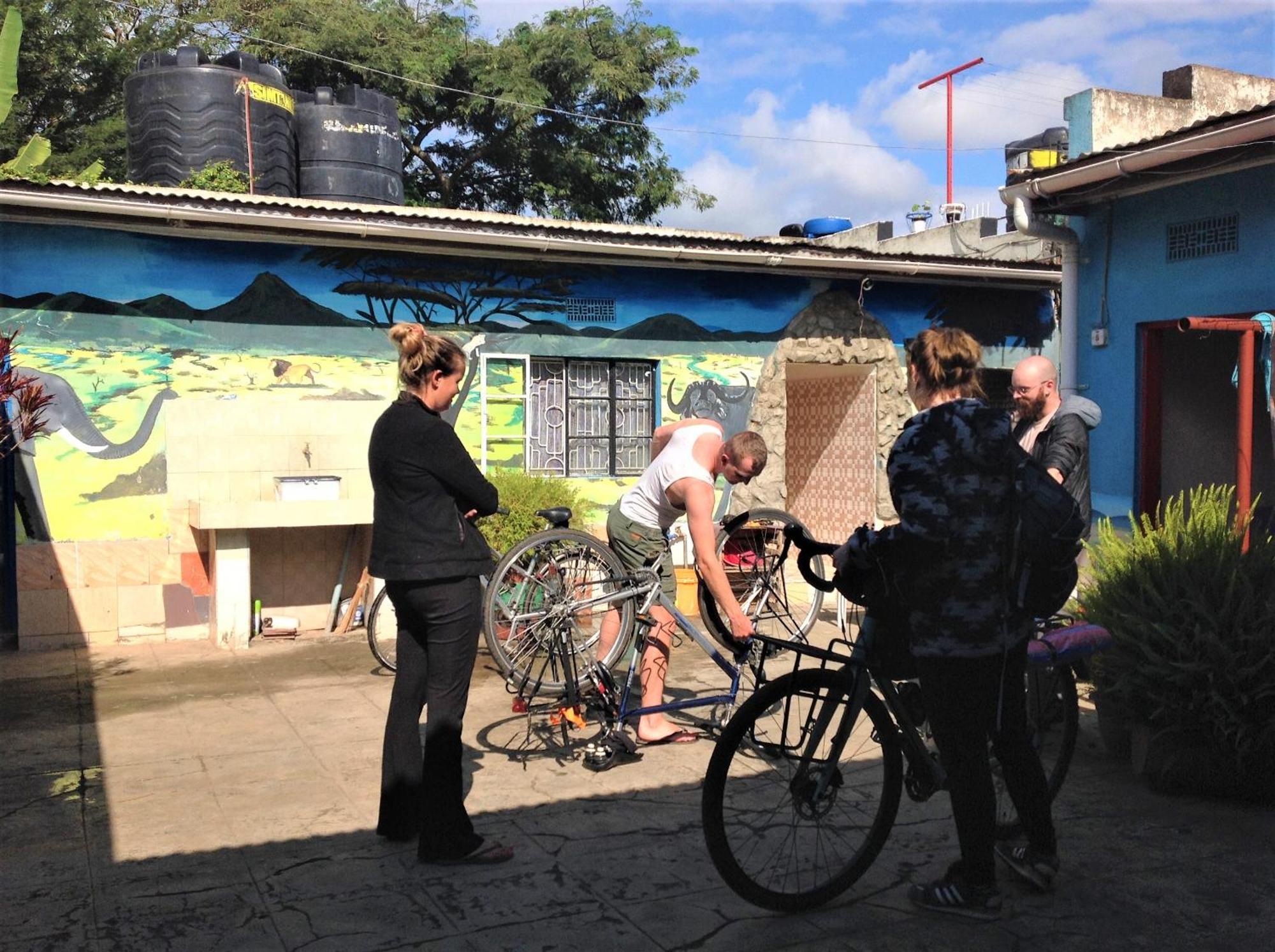 First Point Arusha Hostel Екстер'єр фото