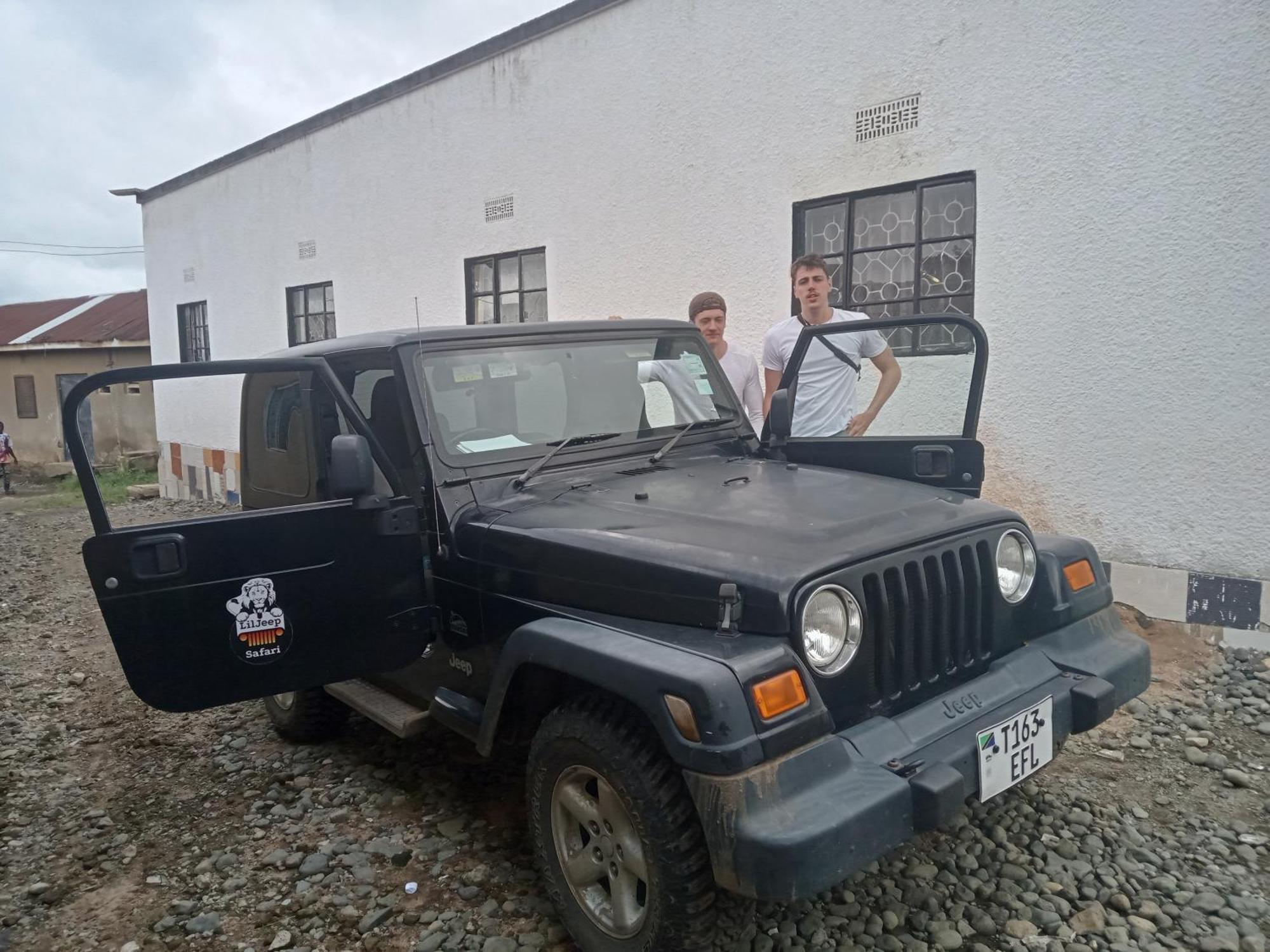 First Point Arusha Hostel Екстер'єр фото